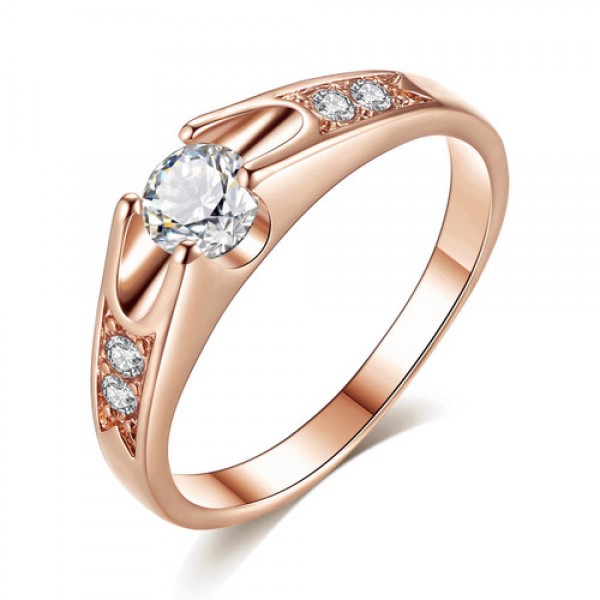 18K Rose Gold Plated Ring with crystals from Swarovski®
