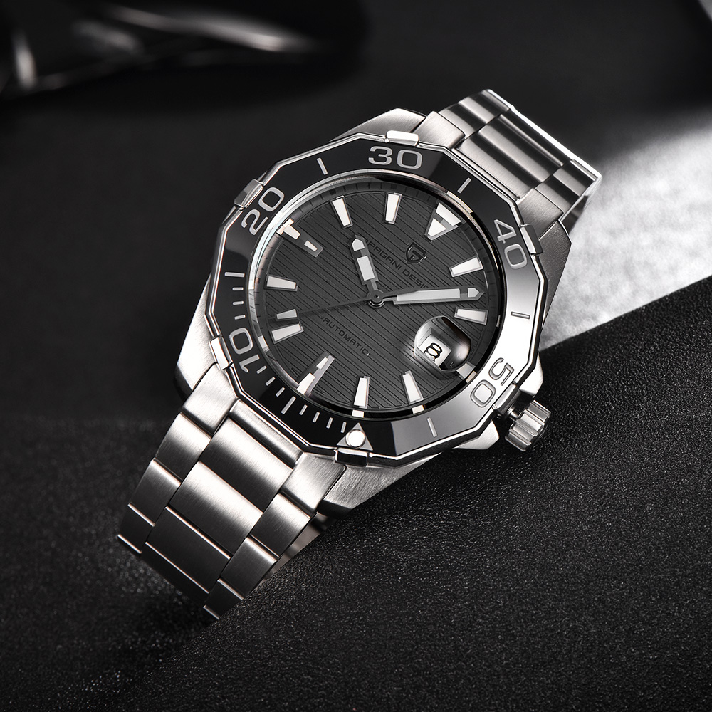 pagani design diver watch